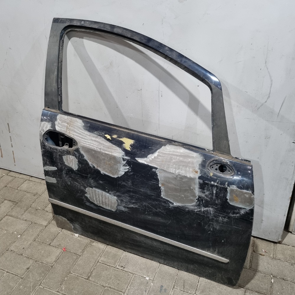 Porta Dianteira Do Lado Direito Fiat Punto 2008/2013 Dianteira 2