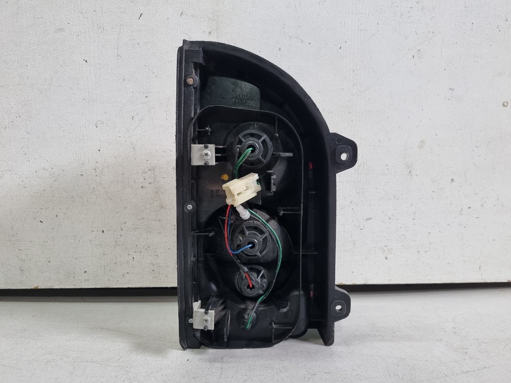Lanterna Direita Hyundai H100 1997/2005 Recuperada Direito/passageiro 4
