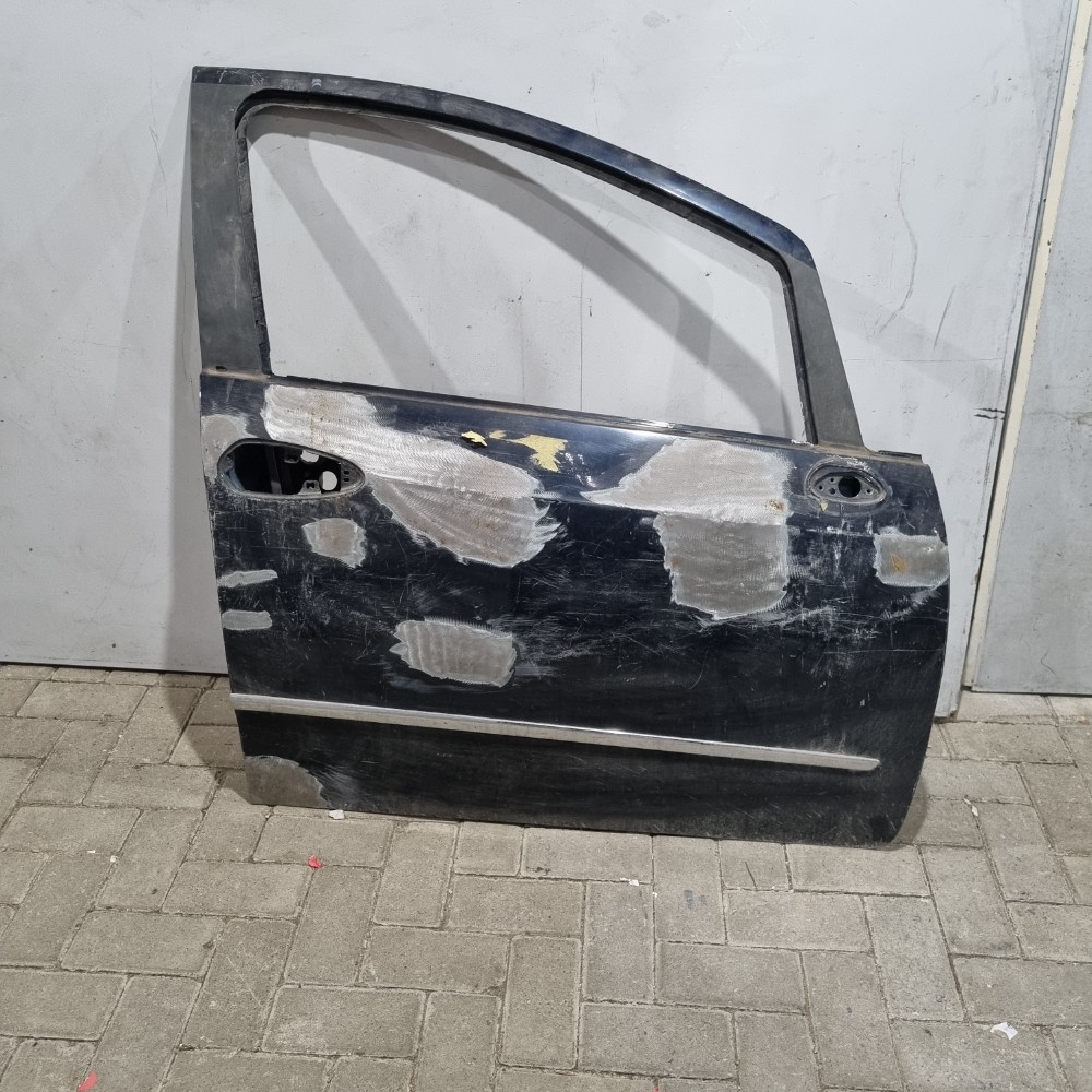 Porta Dianteira Do Lado Direito Fiat Punto 2008/2013 Dianteira 1