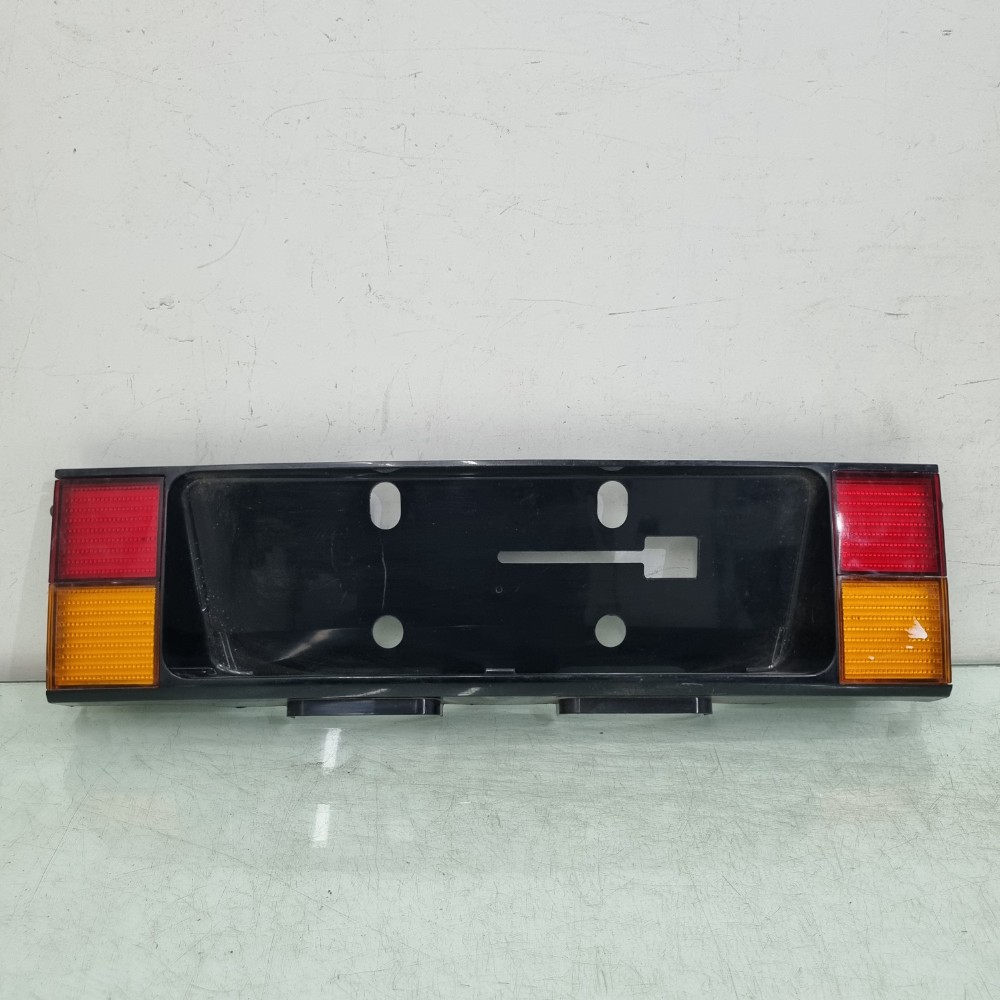 Moldura da Placa Usada Original Volkswagen Santana 91/96 Rec 1
