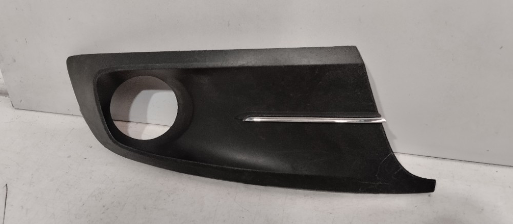 Moldura Milha Direita Fox 2011/2014 Recondicionado Original. Direito 2