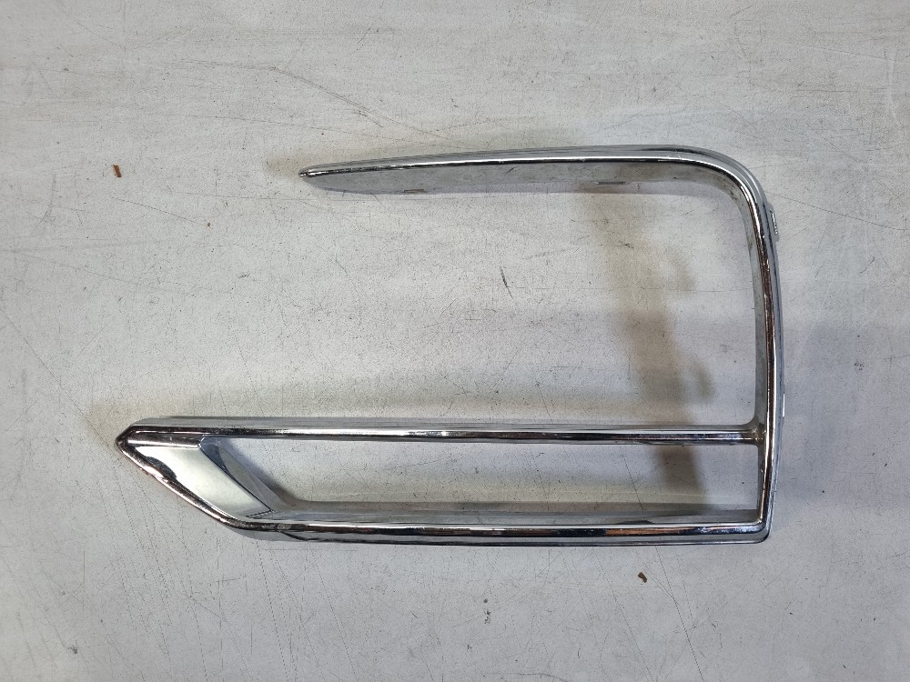 Moldura Farol De Milha Esquerda Tiggo 8 Pro 2022/2024 Esquerdo 1