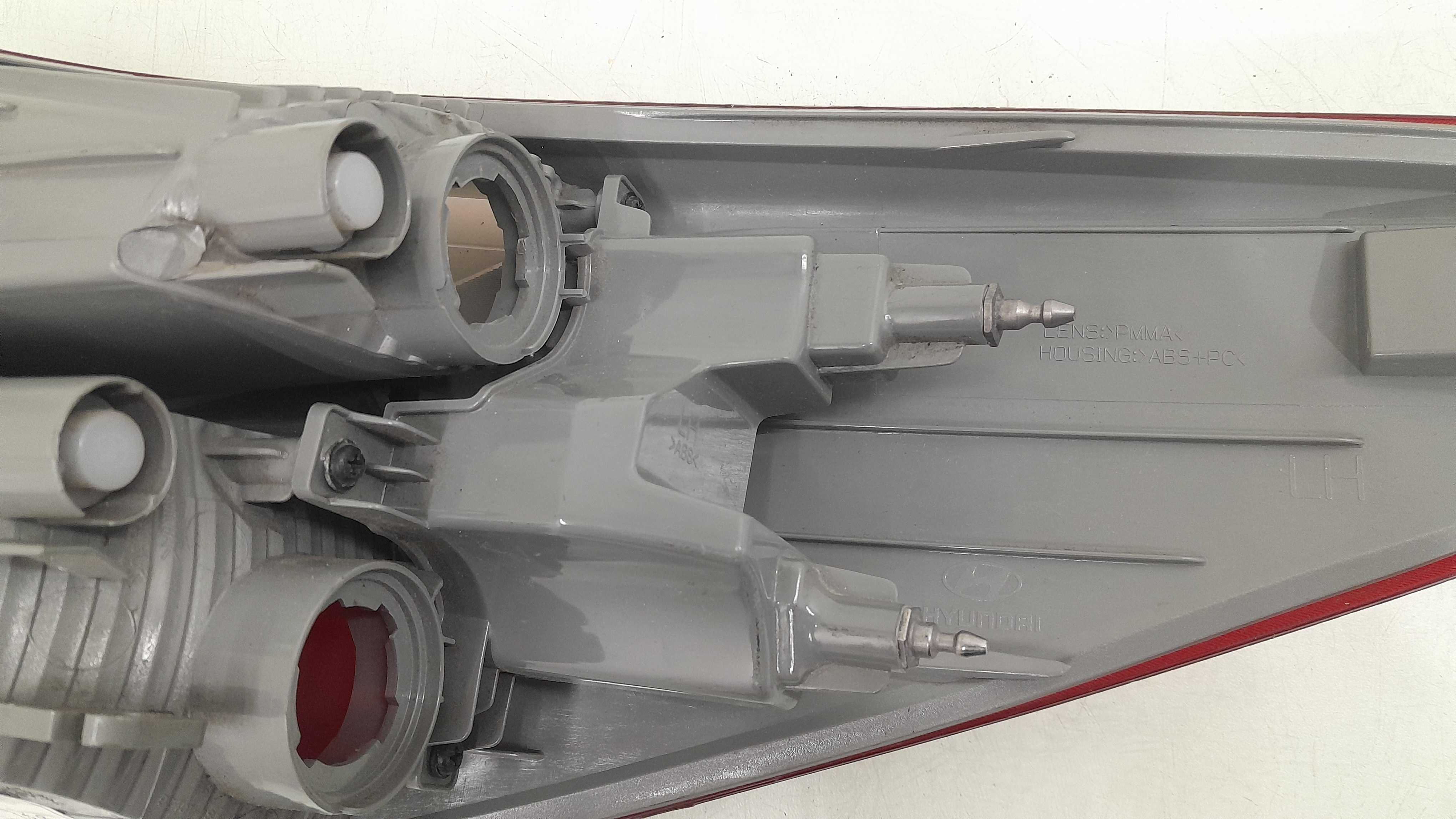 Lanterna Esquerda Hb20 Sedan 2012-2016 Original Recuperada. 4