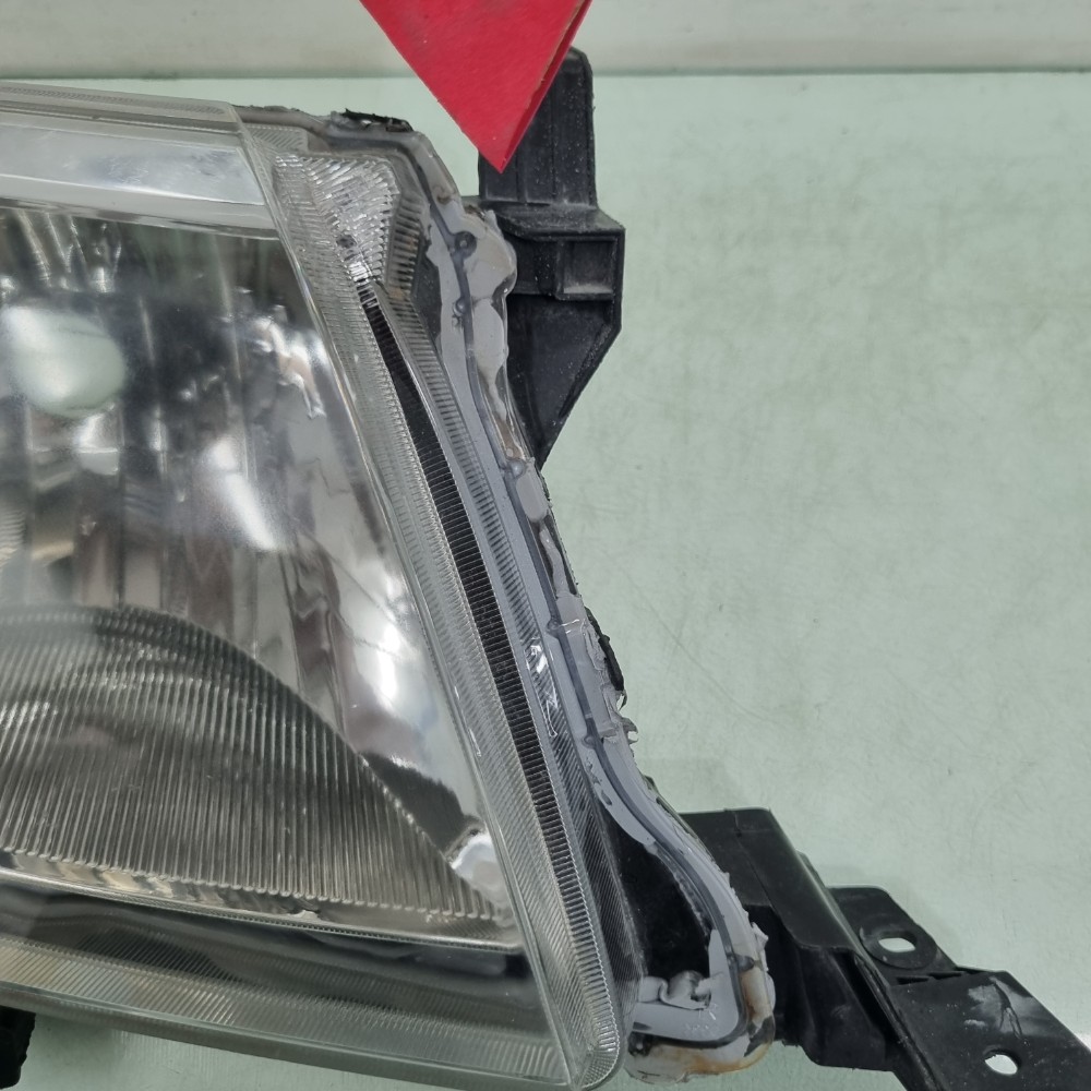 Farol Do Lado Direito Toyota Hilux Modelos 2012/2015 Direito/passageiro 4