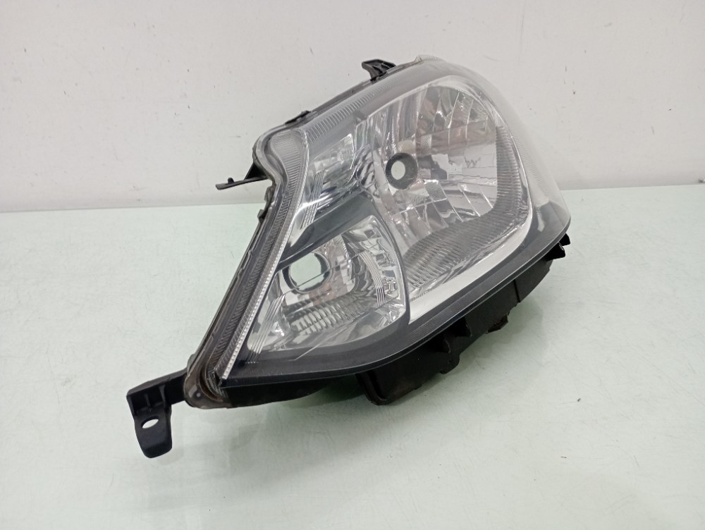 Farol  Esquerdo  Etios 2016/2020 Original E Recondicionado. 2