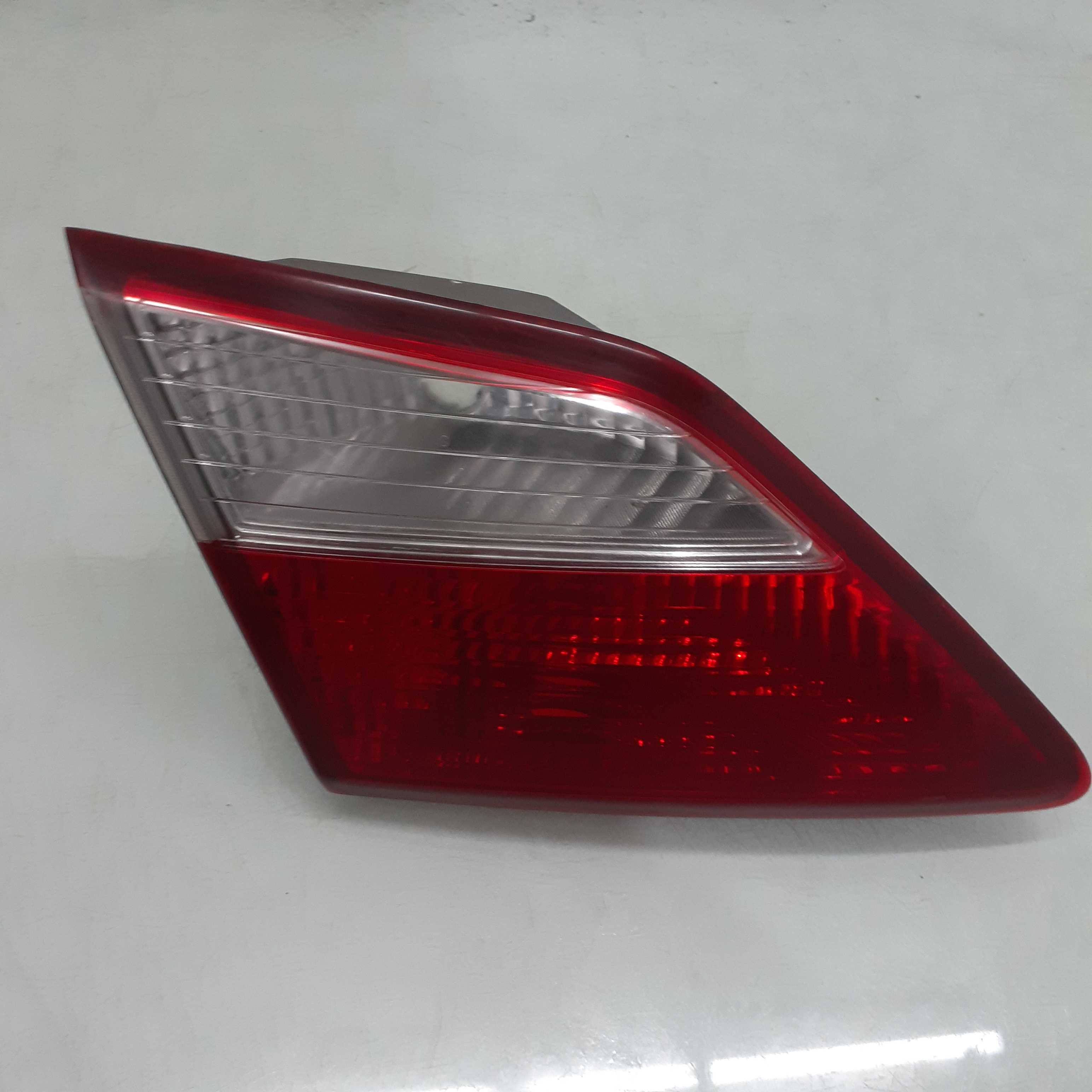 Lanterna Lado Esquerdo Tampa Hb20 Sedan 2013 / 2017 1