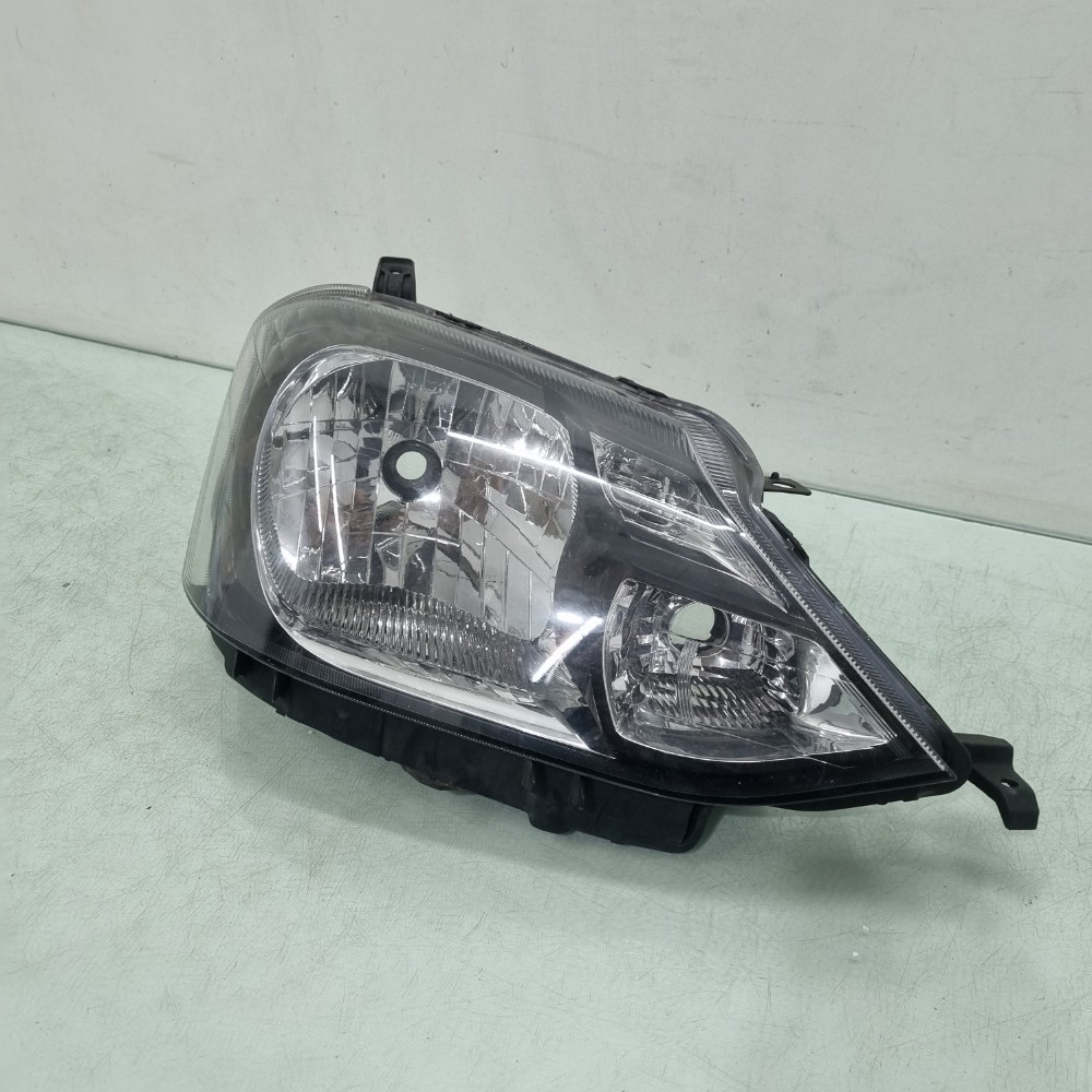 Farol Lado Direito M.negra Toyota Etios 2016/2020 Recuperado Direito/passageiro 3