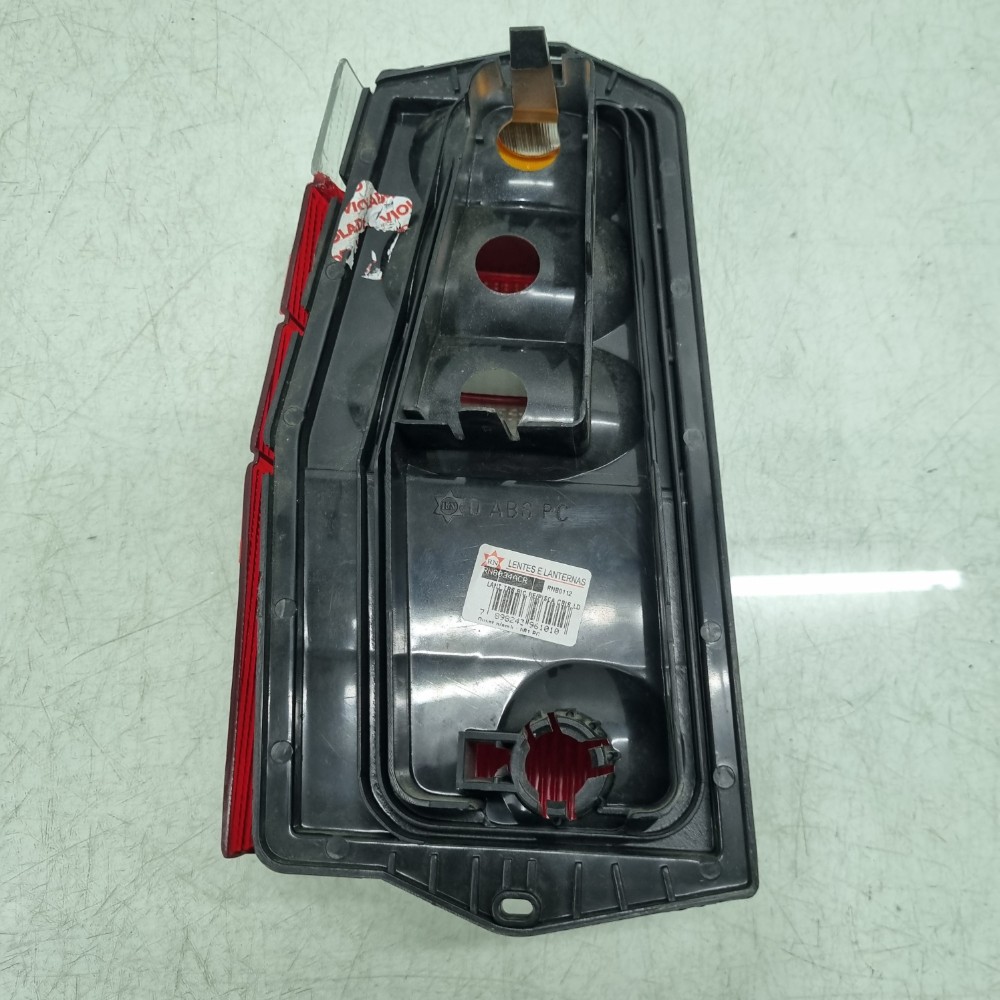 Lanterna Do Lado Direito Fiat Fiorino Modelos 2005/2012 Direito/passageiro 6