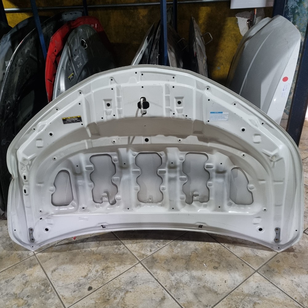 Capô Toyota Yaris 2017/2023 Recuperado 2