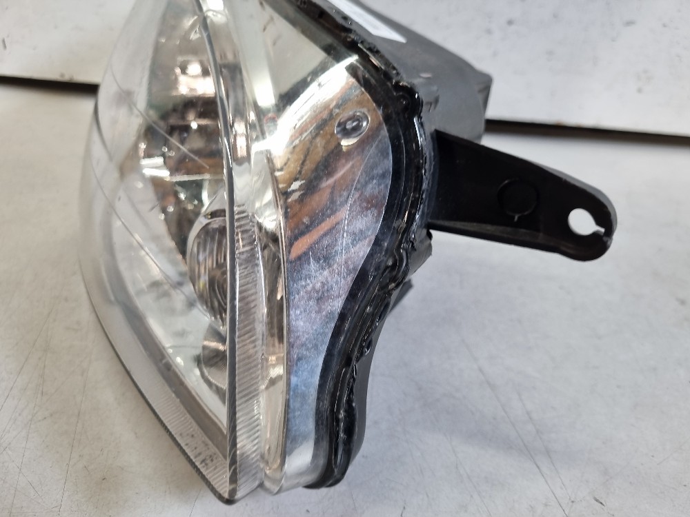 Farol Direito Chevrolet Classic 2011/2016 Usado E Original. Direito/passageiro 4