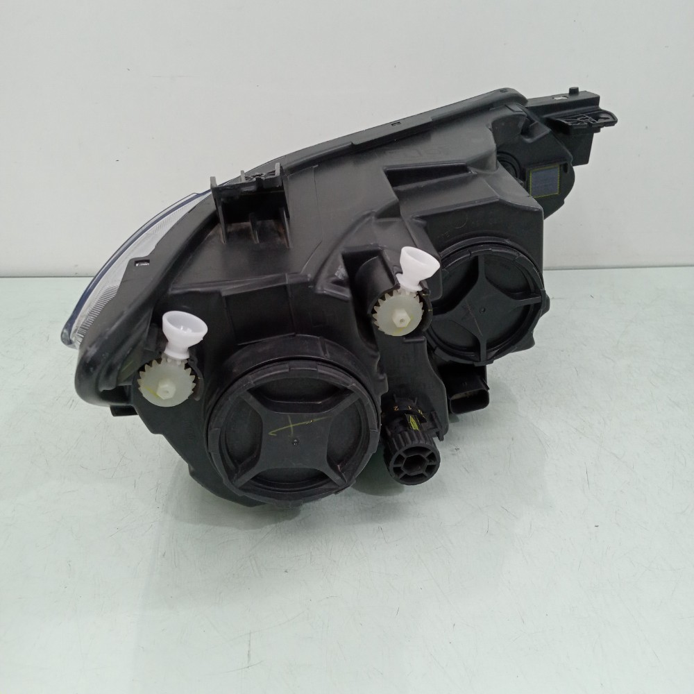Farol Esquerdo Sem Led Chevrolet Do Tracker 2020/2024 Esquerdo/motorista 4