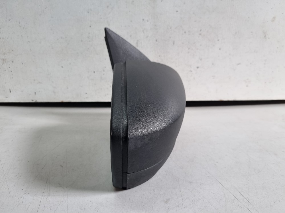 Retrovisor Direito Manual Volkswagen Saveiro 2013/2017 Usado 2