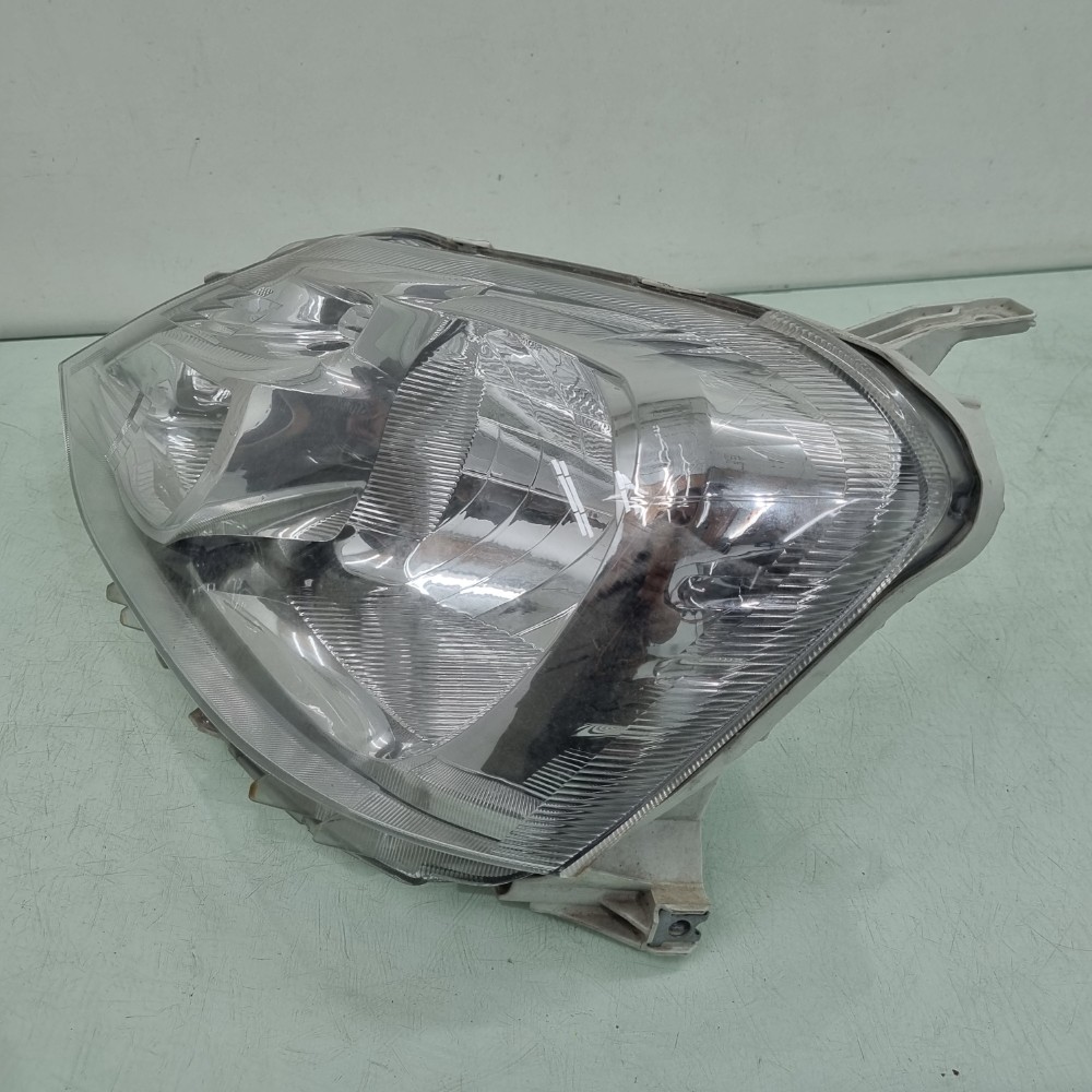Farol Dianteiro Lado Esquerdo Toyota Etios Modelos 2013/2015 Esquerdo/motorista 3