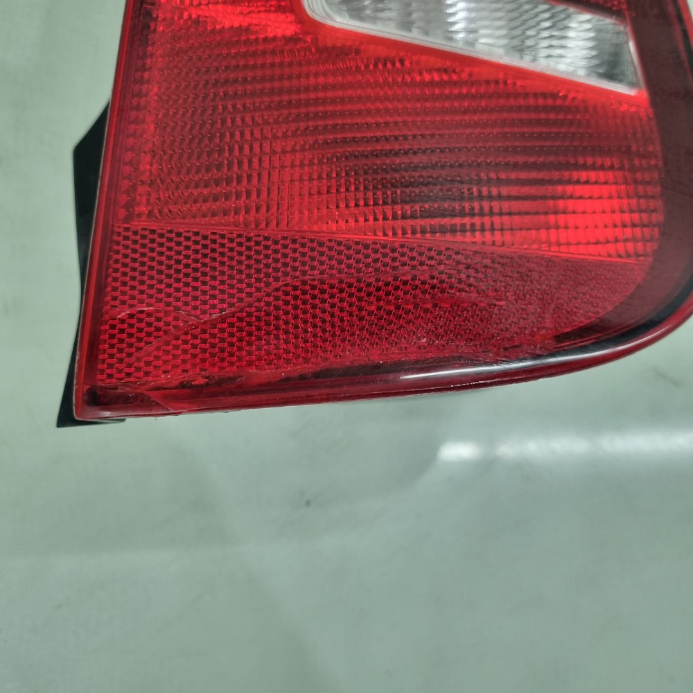 Lanterna Lado Direito Do Volkswagen Up 2013/2019 Direito/passageiro 4