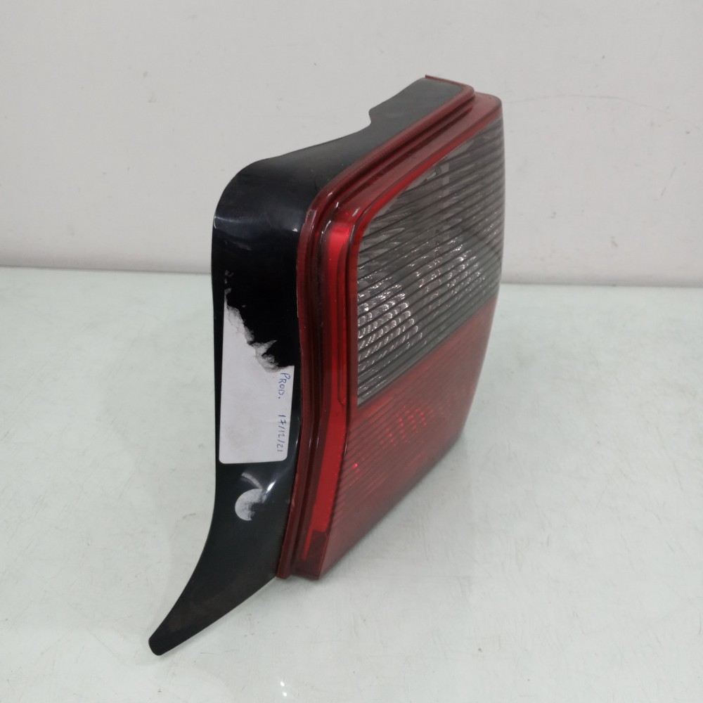 Lanterna Direita Fumê Fiat Uno Fire 2005 / 2012 Recuperado 3