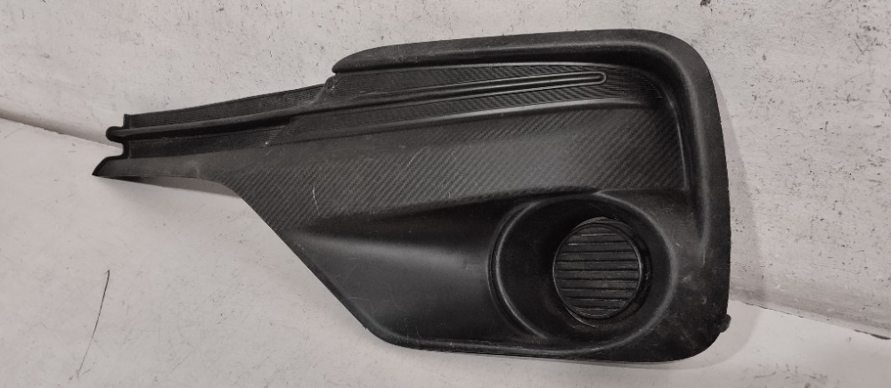 Moldura Milha Esquerda Toyota Etios 2017/2018 Original 2