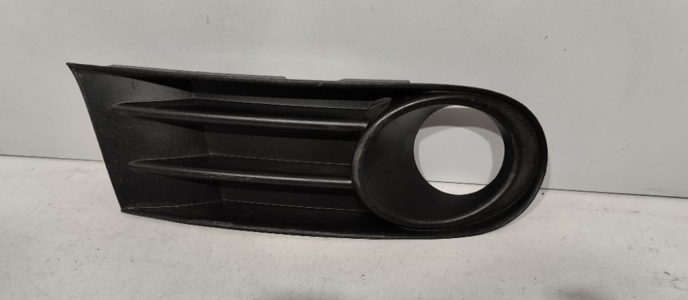 Moldura Farol De Milha Direito Gol G5 2012 Usado E Original. 2
