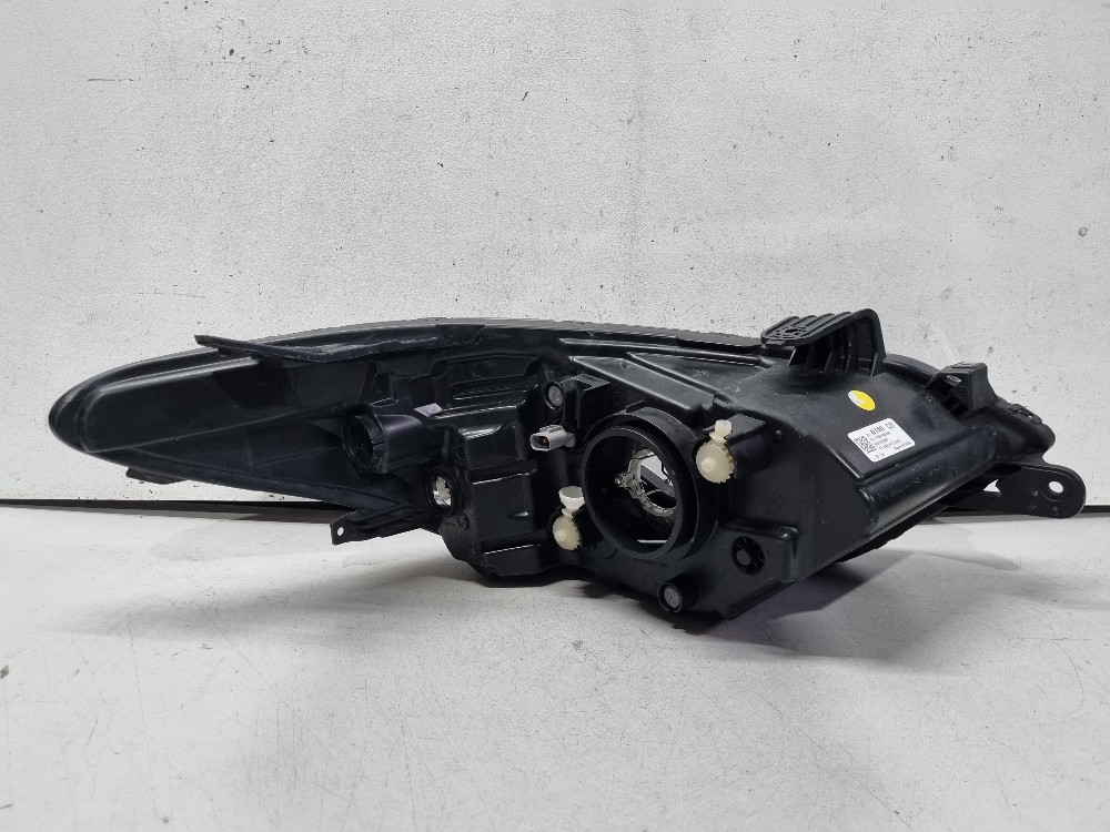Farol Do Lado Esquerdo Chevrolet Onix Modelos 2017/2019 Esquerdo/motorista 5