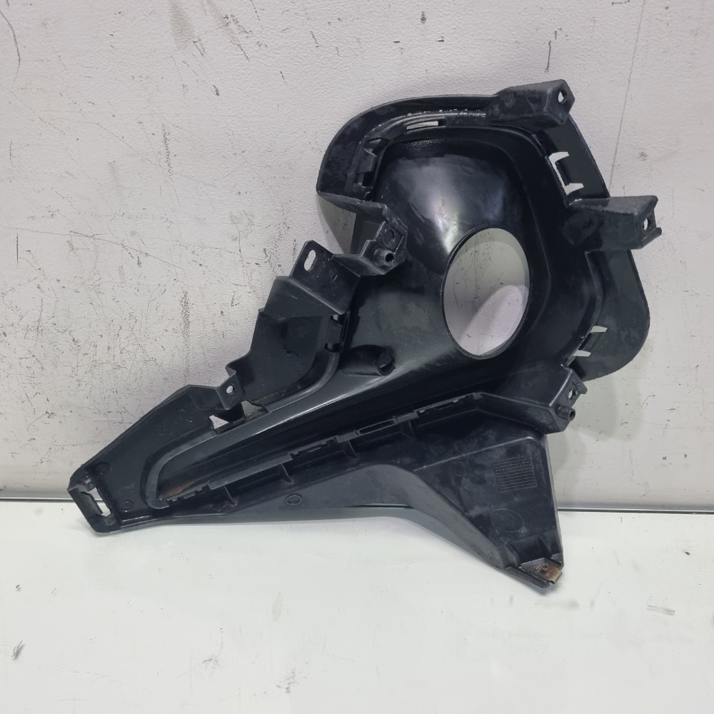 Moldura Farol Direito Onix 20/24 Original 4