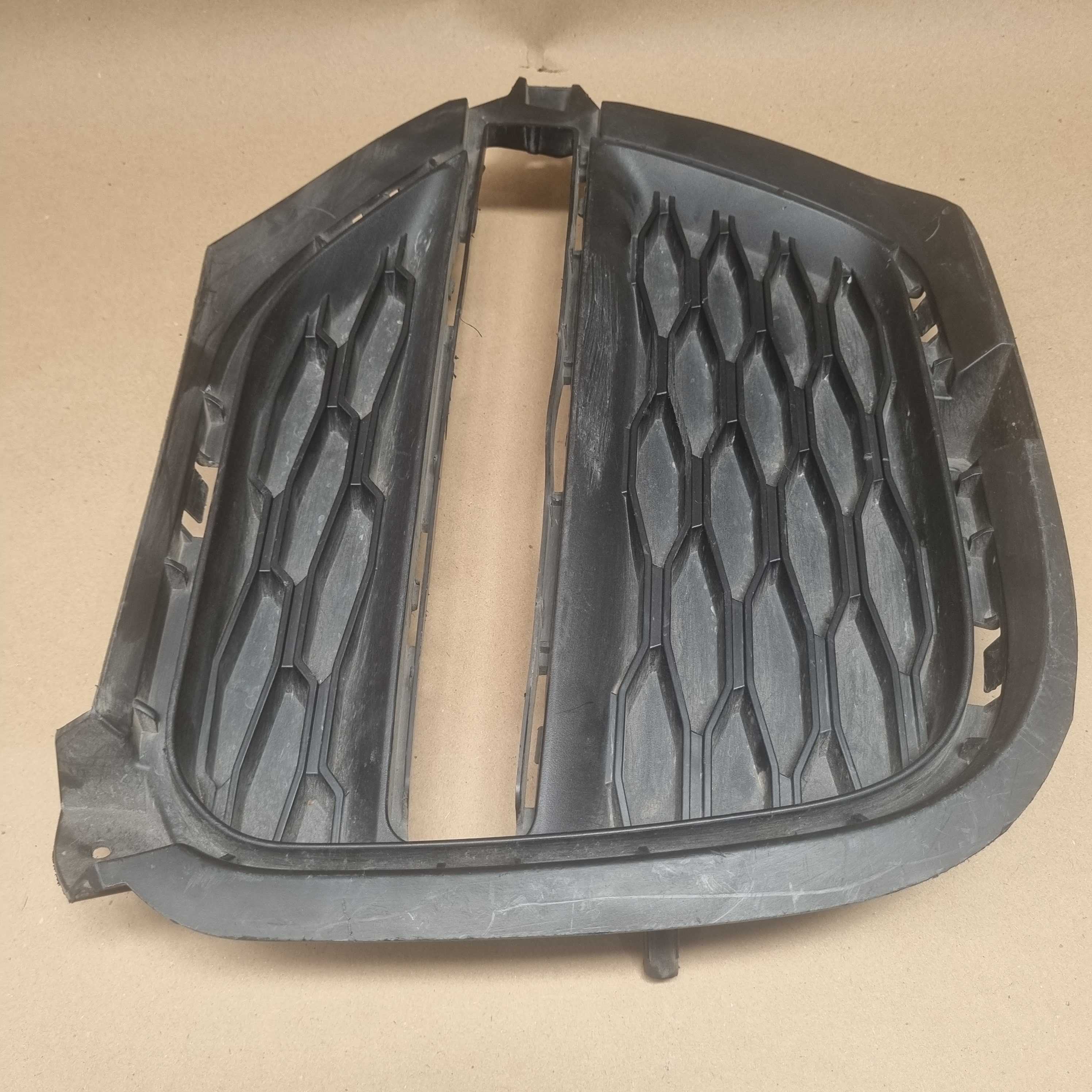 Moldura Farol De Milha Esquerdo Chery Tiggo 5 2017/2021 Preto Esquerdo 4