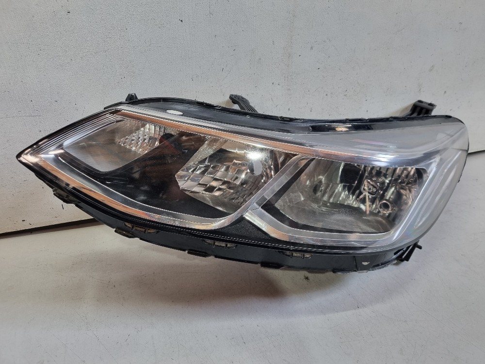 Farol Esquerdo Sem Led Chevrolet Cruze 2017/2021 Recuperado. 2