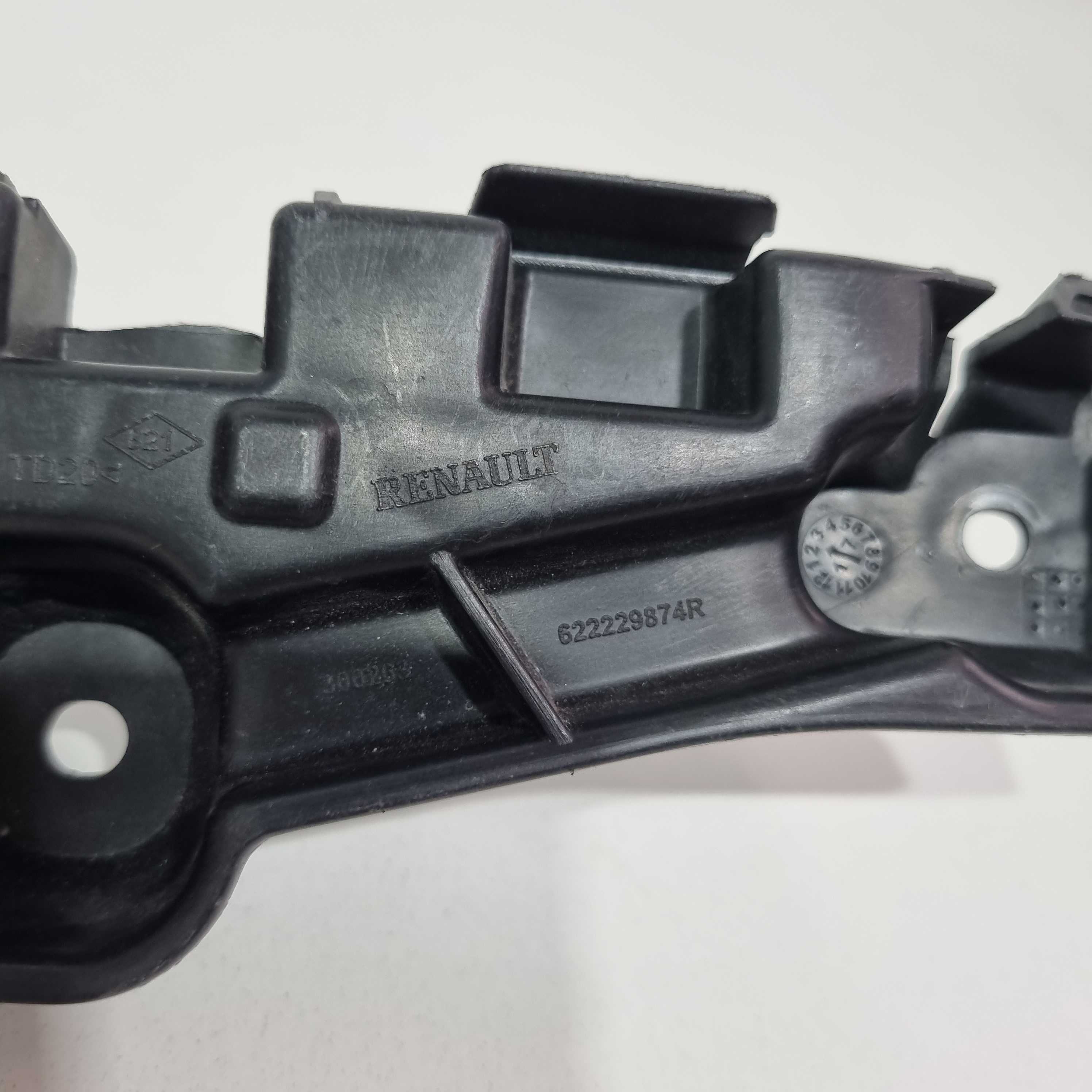 Guia Direita Parachoque Dianteiro Renault Sandero 2014/2016 7