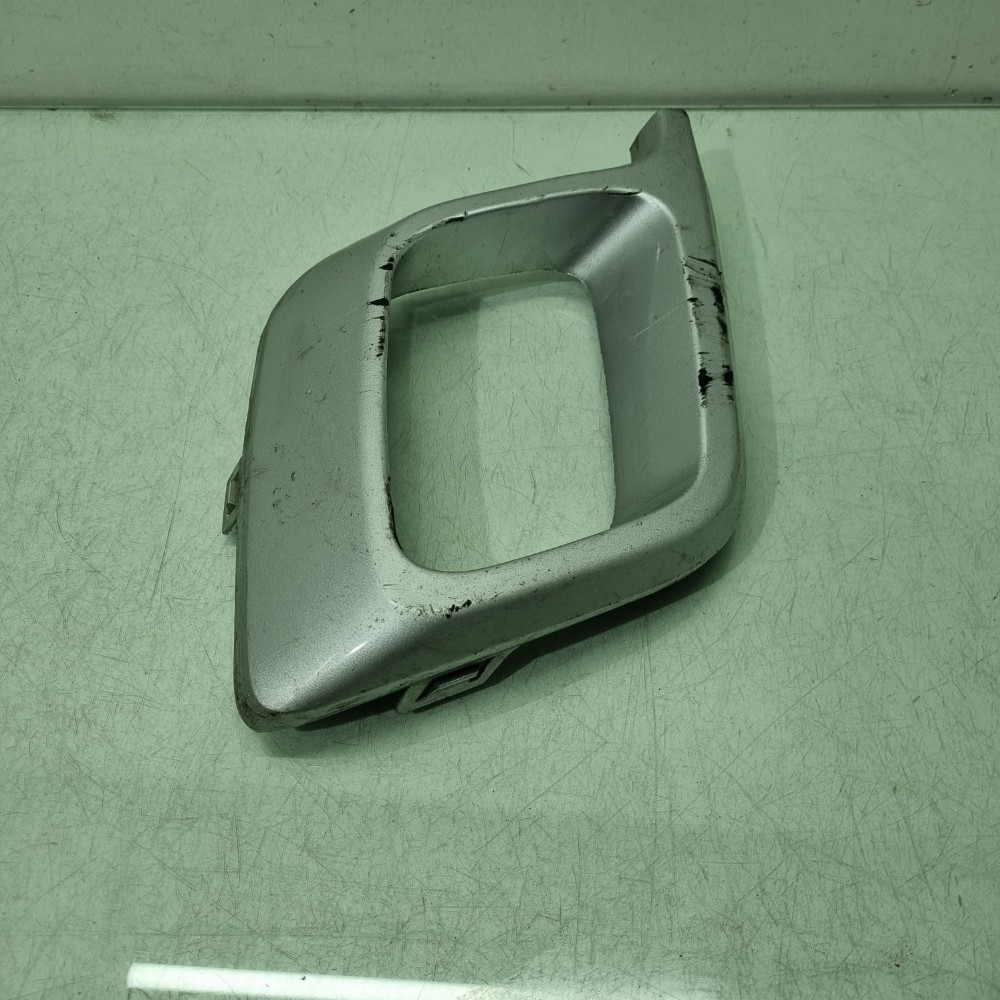 Moldura Esquerda Grade Inferior Jeep Compass Diesel 17/20 2
