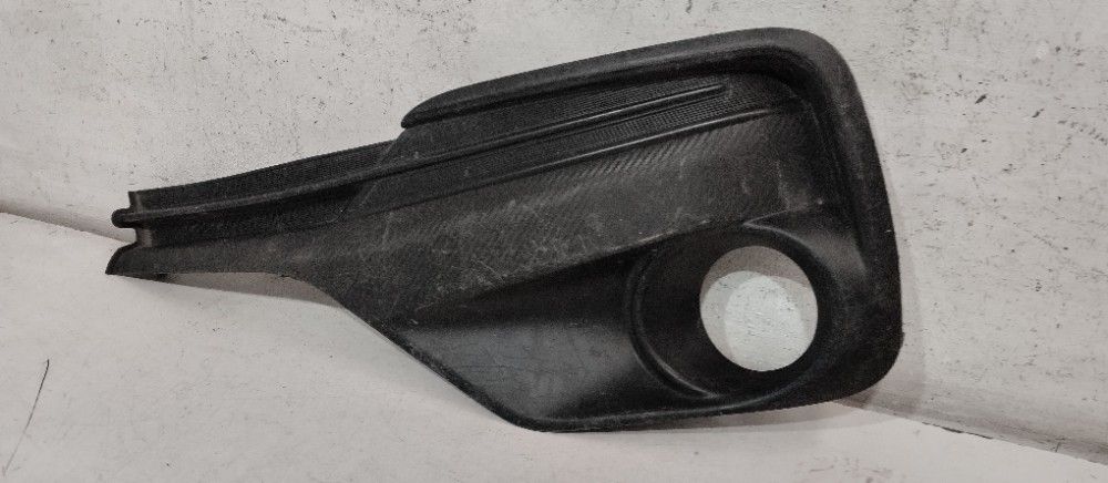 Moldura Milha Esquerda Toyota Etios 2017/2021 Original 5