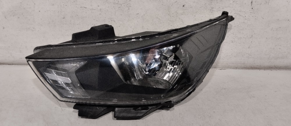 Farol Esquerdo Hb20 2022/2025