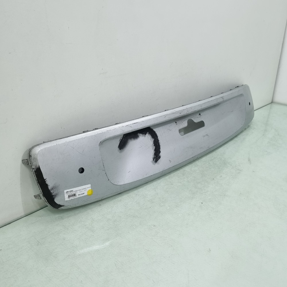 Moldura Parachoque Volkswagen Up Cross 2012/2015 Recuperada 3