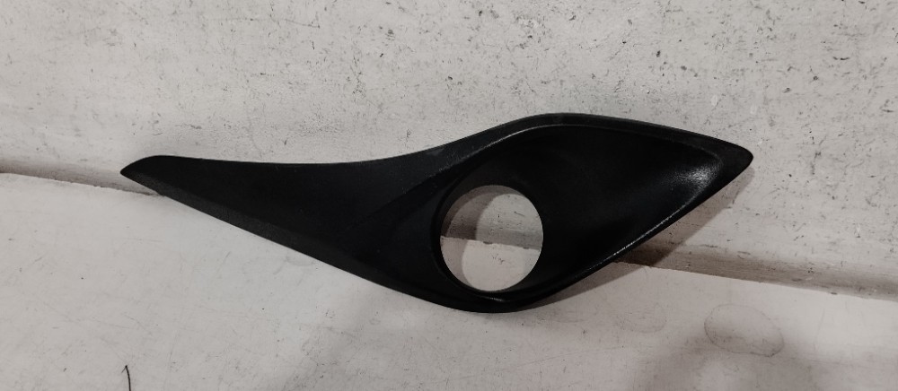 Moldura Direita Farol Milha  Yaris 2018/2019 Recondicionado. Direito 2