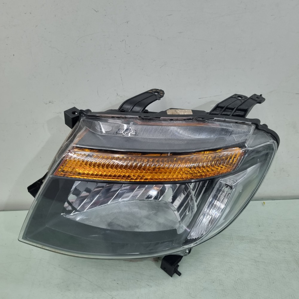 Farol Esquerdo Mascara Negra Ford Ranger 2013/2016 Recondi. Esquerdo/motorista 1