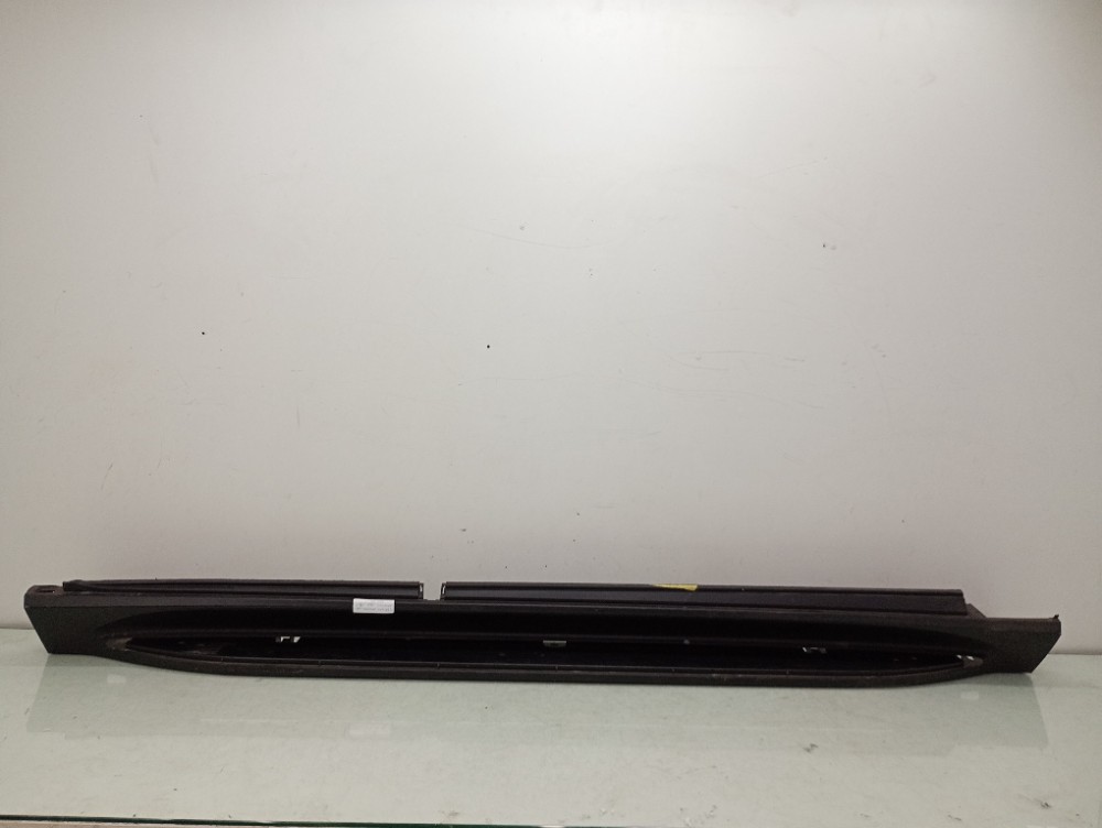 Spoiler Lateral Direito Mercedes Gle 2019/2023 Original 2