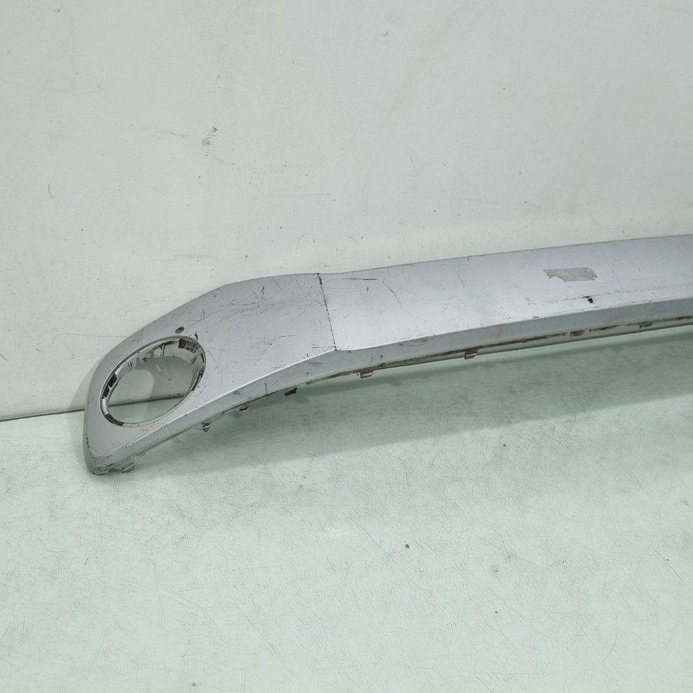 Aplique Central Do Parachoque Volkswagen Up 2013 À 2016 2