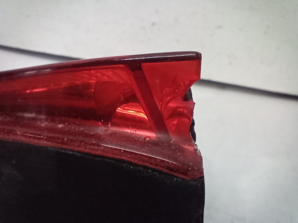 Lanterna Traseira Direita Renault Logan 2011/2014 Direito/passageiro 6