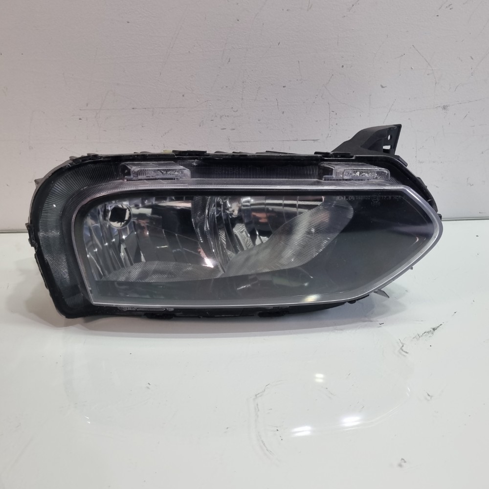 Farol Inferior Do Lado Direito Renault Kwid 2023/2024/2025 Direito/passageiro 1