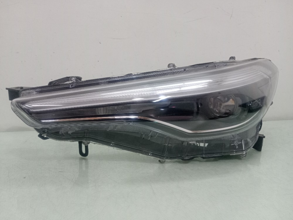Farol Esquerdo Corolla Cross 2023/2024 Recuperado 2