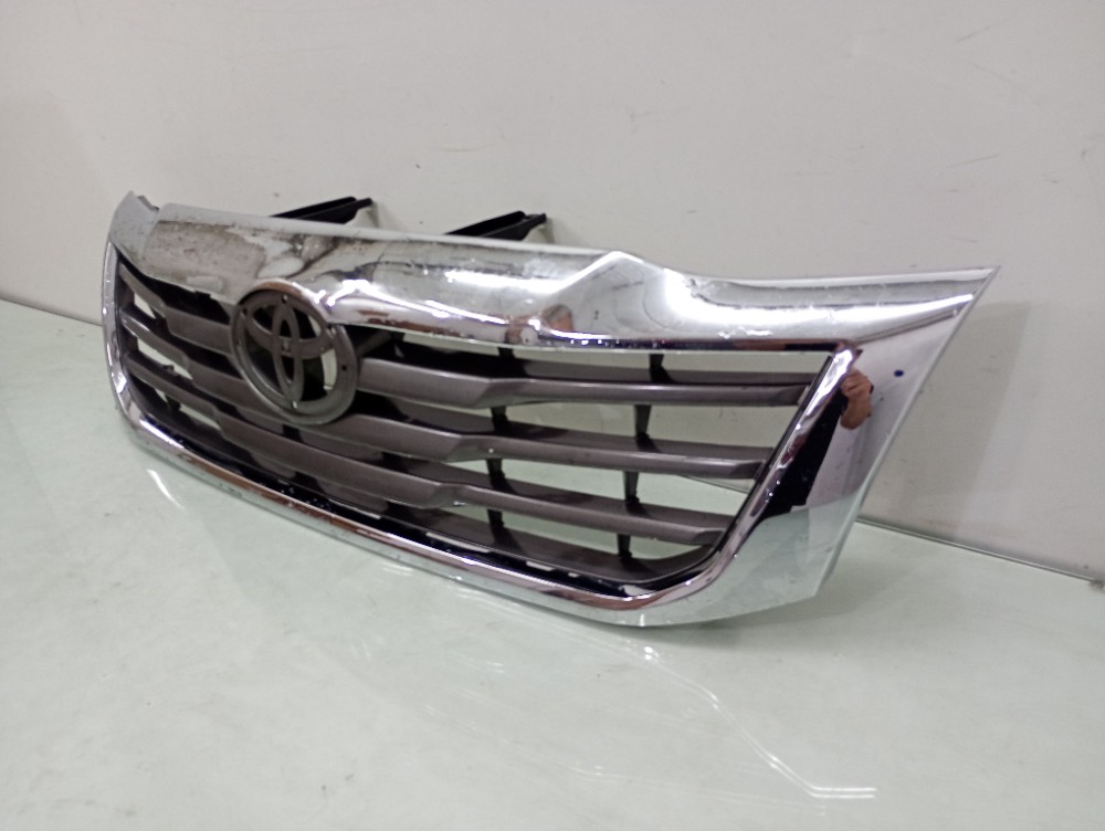 Grade Superior Hilux 2013/2016 Original Recuperada Original. 5