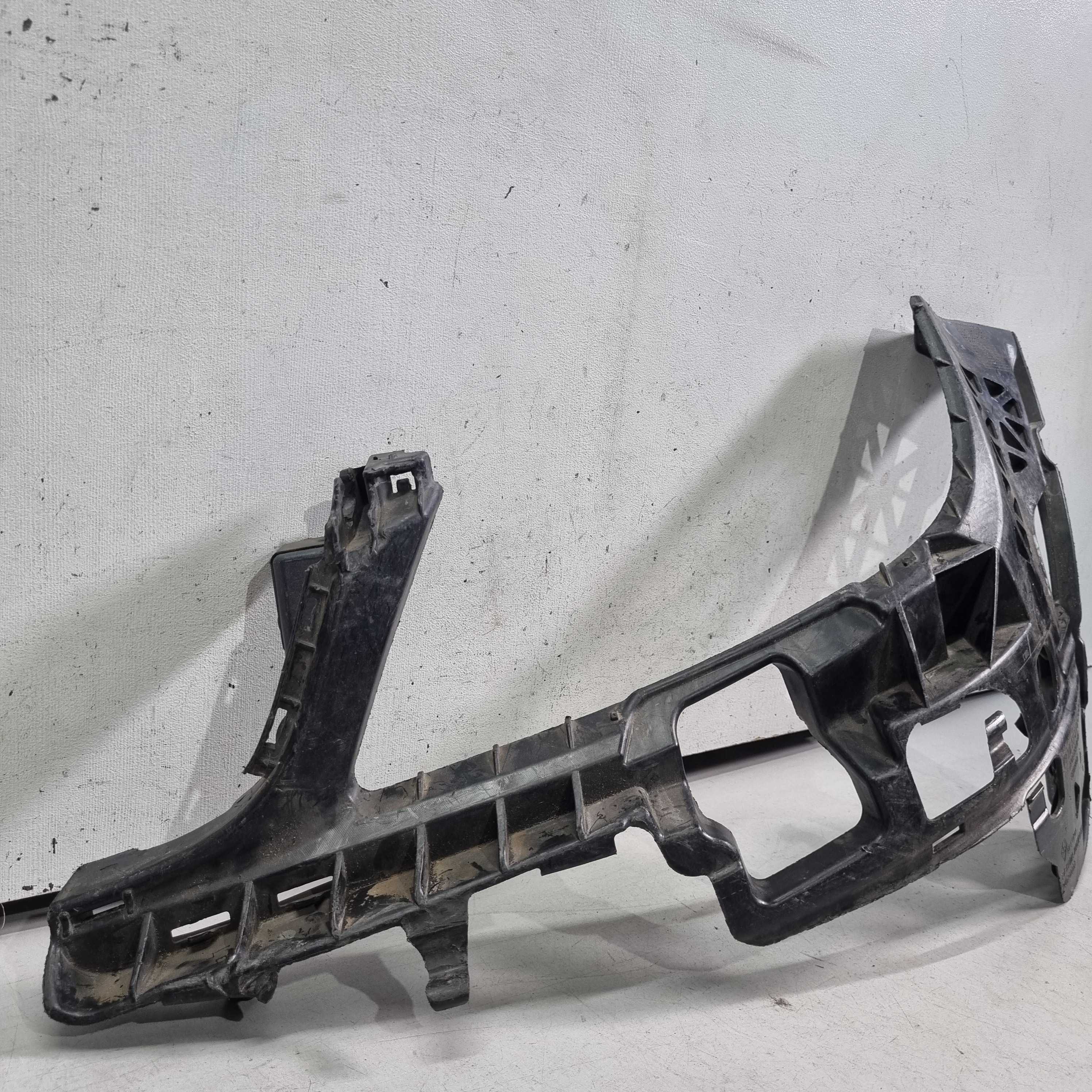 Guia Farol Esquerdo Mercedes-benz C180 2008/2012 Seminovo. 2