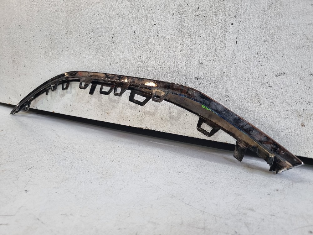 Friso Inferior Dir. Do P-choque Dianteiro Fastback 2022/2024 4