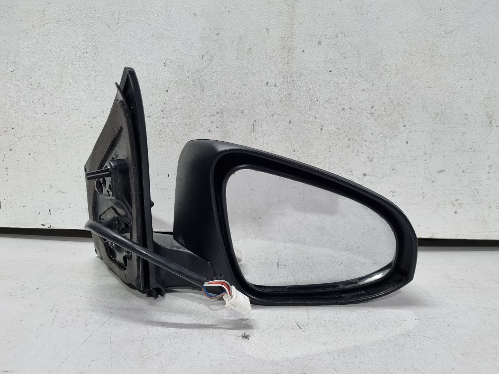 Retrovisor direito Toyota Corolla 2015/2018 semi-novo 1