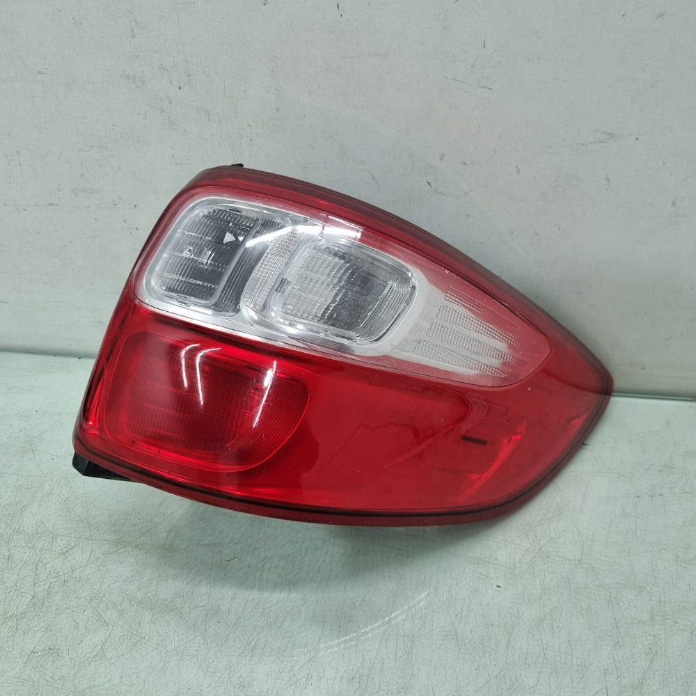 Lanterna Traseira Do Lado Esquerdo Fiat Strada 2014/2019 Esquerdo/motorista 1