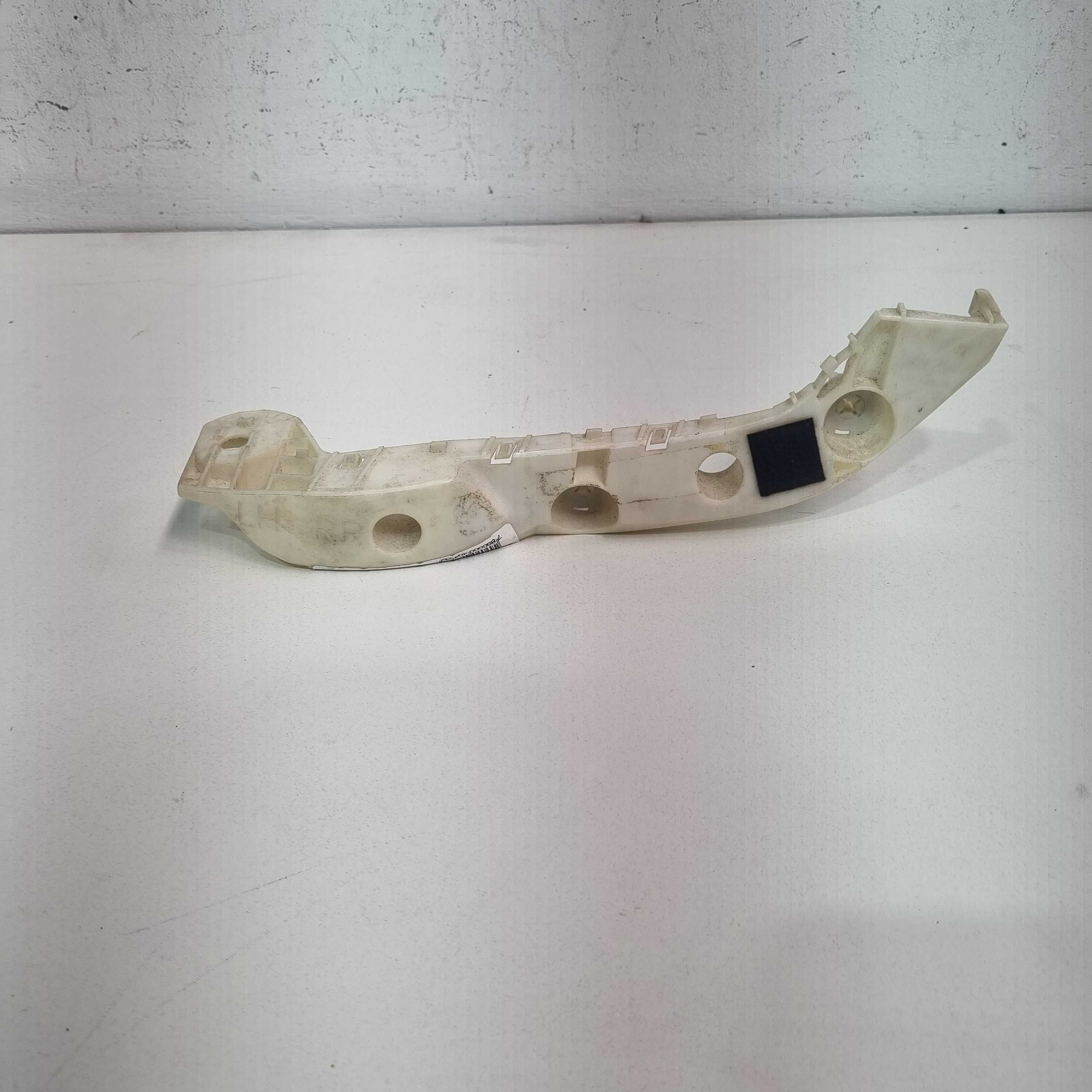 Guia Esquerda Parachoque Dianteiro Nissan Livina 2010/2015 1