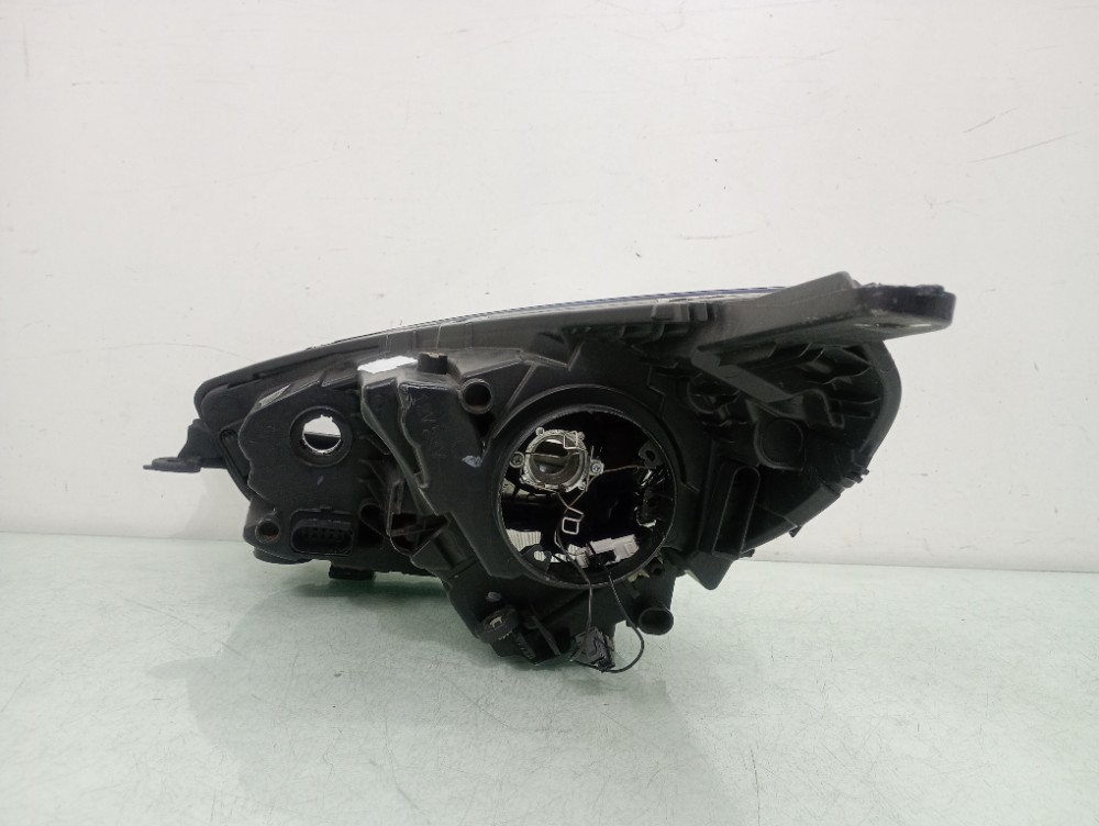 Farol Direito Caoa Chery Arrizo 5 2019/2022 Recuperado Direito/passageiro 5