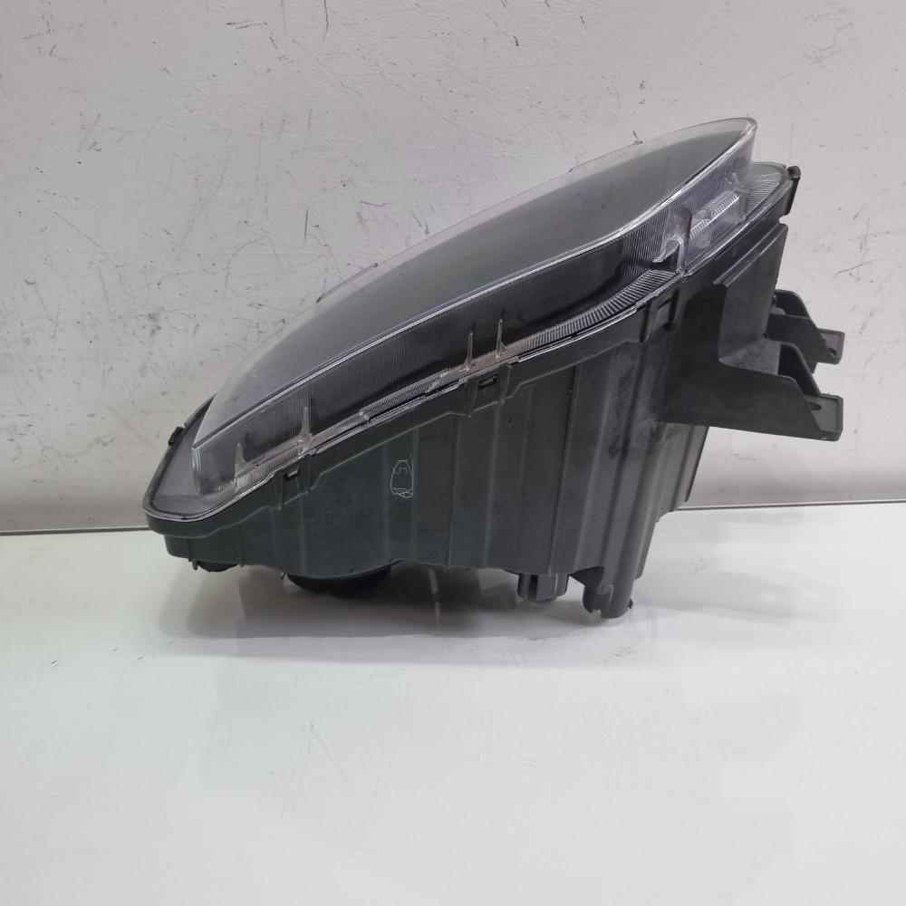 Farol Inferior Direito C/mascara Negra Kwid 2023/25 Original Direito/passageiro 8