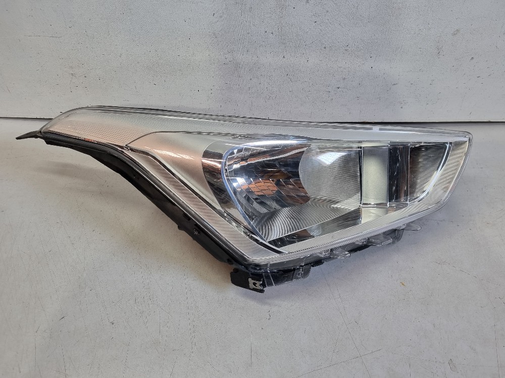 Farol Direito Hyundai Creta 2019 / 2022 Recuperado Usado Ori Direito/passageiro