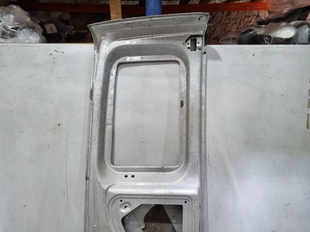 Porta Traseira Direita Fiat Doblo 2005/2013 Recuperada Ori 5