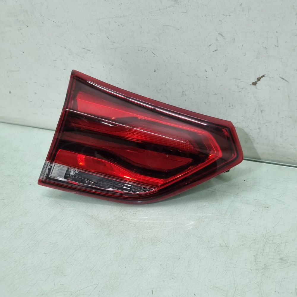 Lanterna Direita Da Tampa Esquerda Chevrolet Tracker 2021/25 Esquerdo/motorista 2