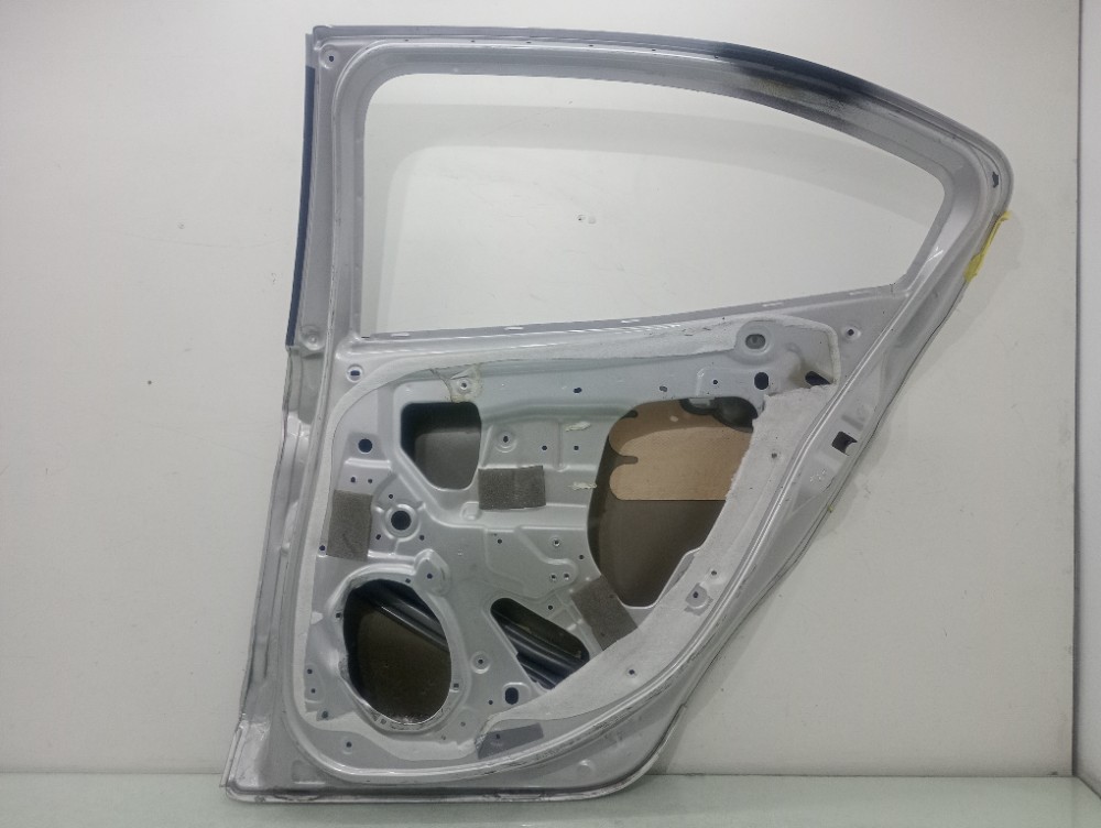 Porta Traseira Direita Fiat Cronos 2017 / 2023 Recuperado 3