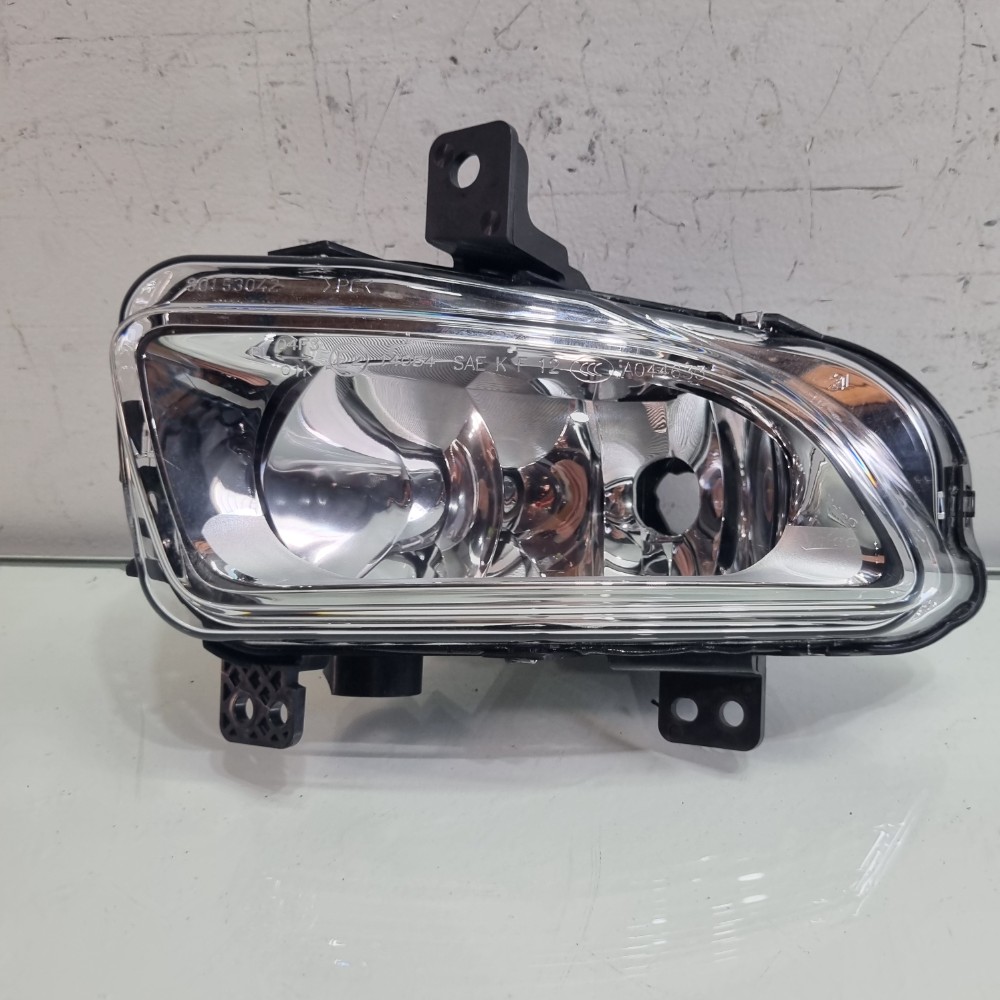 Farol De Milha Do Lado Esquerdo Fiat Strada 2020/2025 1